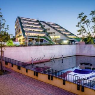 Pronájem obchodu 258 m² Praha Libeň, Boudníkova