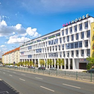 Pronájem obchodu 430 m² Praha, 5. května