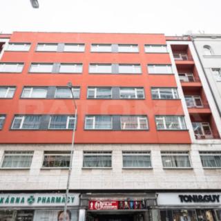 Pronájem obchodu 1 279 m² Praha Nové Město, Opletalova