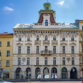 Pronájem kanceláře 391 m² Praha