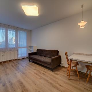 Pronájem bytu 2+kk 43 m² Kolín, Moravcova