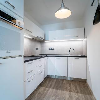 Prodej bytu 3+kk 72 m² Kolín, Třídvorská