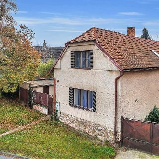 Prodej rodinného domu 130 m² Týnec nad Labem, Lánská