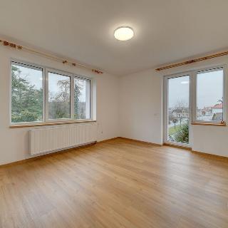 Pronájem bytu 1+1 35 m² Poděbrady, Minidova