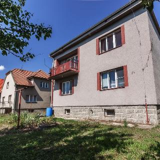 Prodej rodinného domu 160 m² Pečky, Na Varhánkách