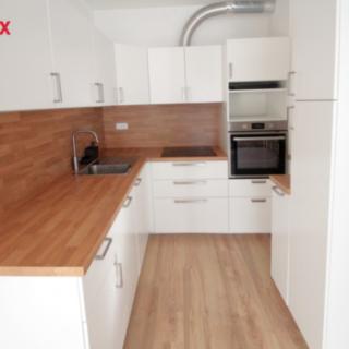 Pronájem bytu 2+kk 55 m² Cerhenice