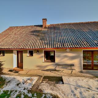 Pronájem rodinného domu 78 m² Malešov