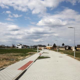 Prodej stavební parcely 818 m² Slaný