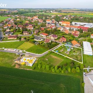 Prodej stavební parcely 1 748 m² Nebovidy