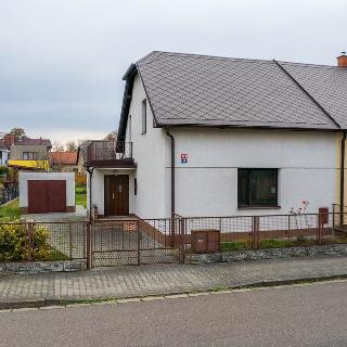 Prodej rodinného domu 115 m² Hradec Králové, Voborníkova