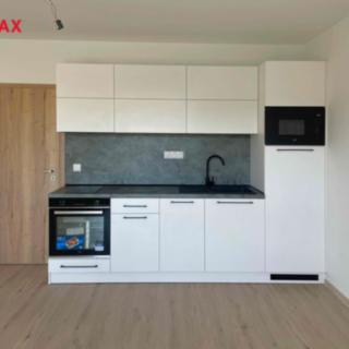 Pronájem bytu 1+kk, garsoniery 27 m² Cerhenice