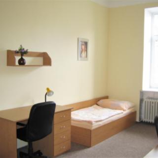 Pronájem podílu pokoje 70 m² Opava