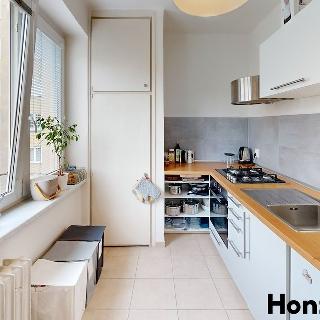 Prodej bytu 2+1 50 m² Praha, Lihovarská