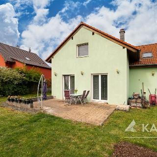 Prodej rodinného domu 149 m² Zlončice, 