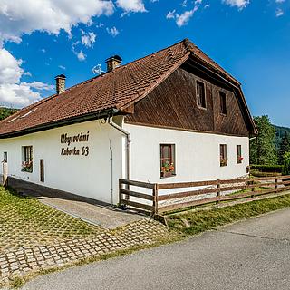 Prodej hotelu, penzionu 700 m&sup2; Kubova Huť