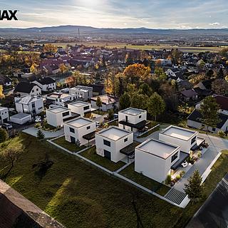 Prodej rodinného domu 96 m&sup2; Hůry