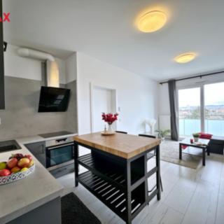 Pronájem bytu 3+kk 67 m² České Budějovice