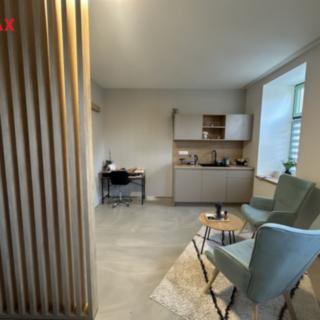 Pronájem bytu 1+kk a garsoniéry 27 m² Prachatice, Zahradní