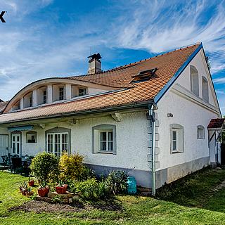 Prodej rodinného domu 154 m&sup2; Lhenice