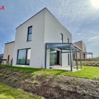 Pronájem bytu 4+kk 94 m² Dobev Oldřichov