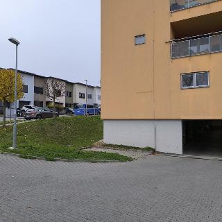 Prodej parkovacího místa 12 m² Brno, Fantova