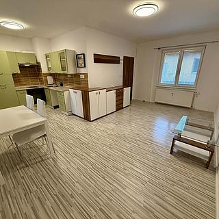 Pronájem bytu 1+kk, garsoniery 32 m&sup2; Brno