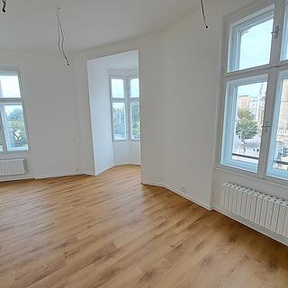 Pronájem bytu 1+kk, garsoniery 38 m&sup2; Brno