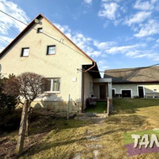Prodej rodinného domu 114 m² Vlčkovice v Podkrkonoší Dolní Vlčkovice