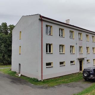 Pronájem bytu 2+kk 47 m² Cheb