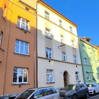 Prodej bytu 2+1 77 m² Cheb, Vančurova