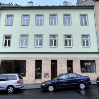 Pronájem obchodu 73 m&sup2; Cheb