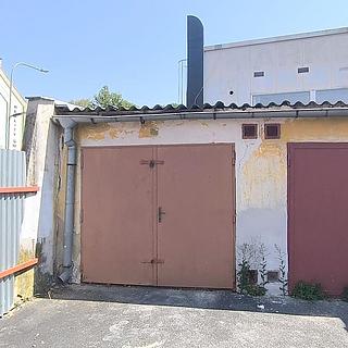 Prodej garáže 18 m&sup2; Cheb