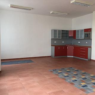 Pronájem kanceláře 200 m&sup2; Olomouc