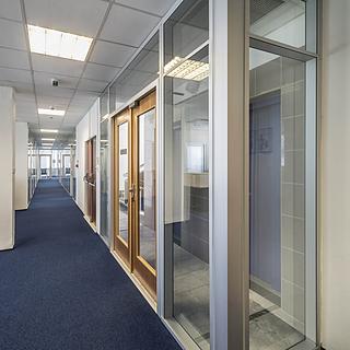 Pronájem kanceláře 300 m&sup2; Olomouc