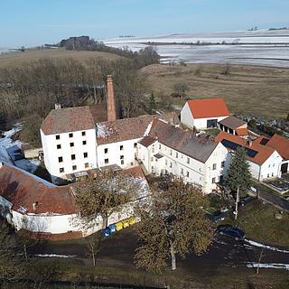 Prodej činžovního domu 6674 m&sup2; Královice