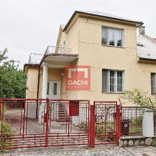 Prodej rodinného domu 110 m² Olomouc, Bystrovanská