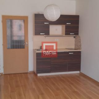 Pronájem bytu 1+kk a garsoniéry 33 m² Olomouc, Kavaleristů