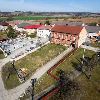 Prodej rodinného domu 450 m&sup2; Medlov