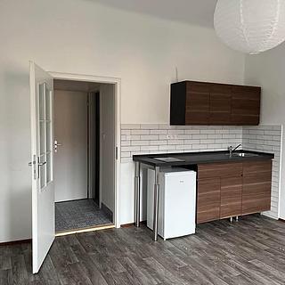 Pronájem bytu 1+kk, garsoniery 27 m&sup2; Olomouc