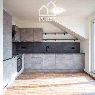 Pronájem bytu 3+kk 86 m² Vochov, 