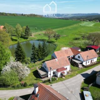 Prodej rodinného domu 140 m² Pláně