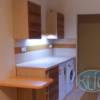 Prodej bytu 1+kk a garsoniéry 24 m² Tábor