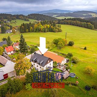 Prodej rodinného domu 660 m&sup2; Stachy