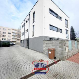 Pronájem bytu 1+kk, garsoniery 30 m² České Budějovice