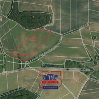Prodej zemědělské půdy 27 923 m² Miloňovice