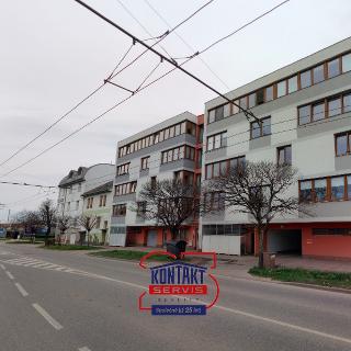 Pronájem bytu 1+kk a garsoniéry 30 m² České Budějovice, Dobrovodská