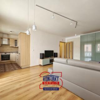 Prodej bytu 1+kk a garsoniéry 38 m² České Budějovice 3, B. Smetany