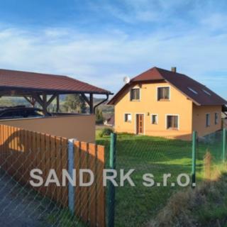 Prodej rodinného domu 160 m² Díly