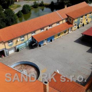 Prodej hotelu, penzionu 3600 m&sup2; Puclice