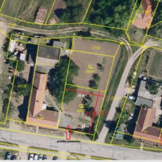 Prodej stavební parcely 467 m&sup2; Litobratřice